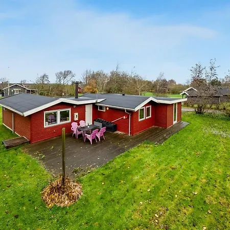 Vakantiehuis Scarlet - 400m To The Fjord By Interhome *