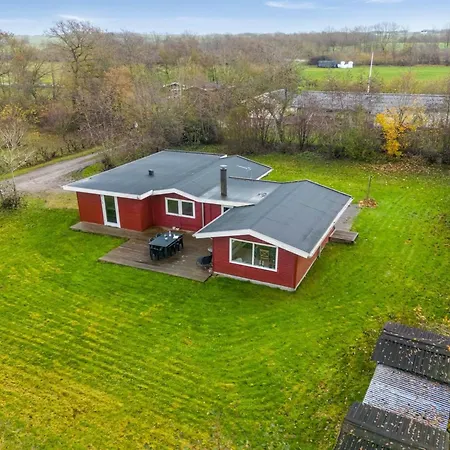 Scarlet - 400m To The Fjord By Interhome * Vinderup
